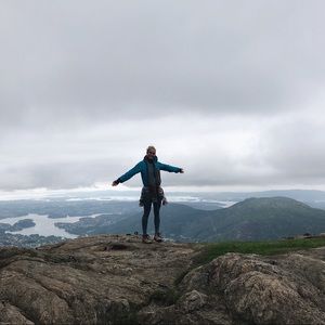 Meet your Posher, Rachel